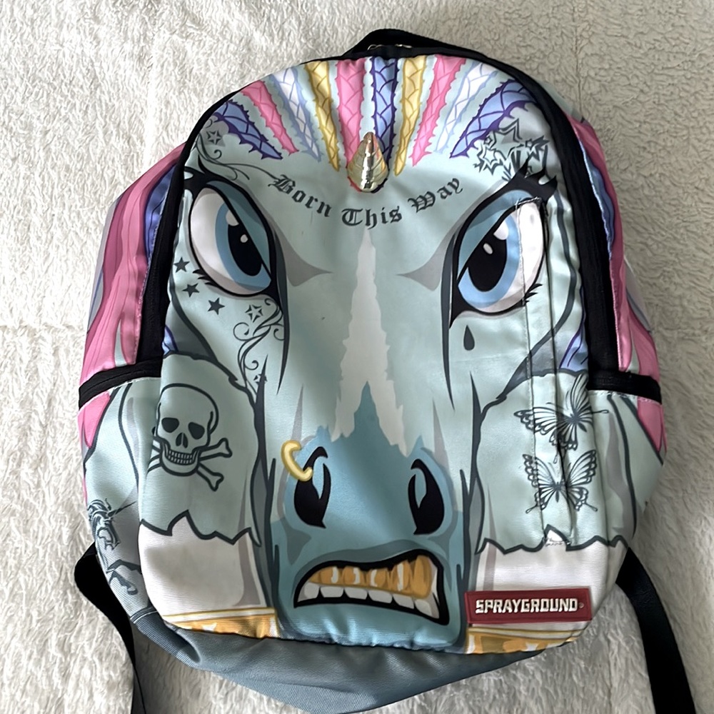 Sprayground born this way backpack with cool unicorn and gold horn! Sprayground